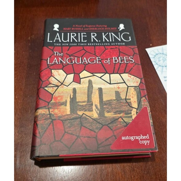 Language Of Bees Laurie R. King SIGNED 1st Printing 1st Edition 2009 HC DJ - Picture 1 of 15